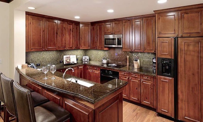 Aspen Condo | Luxury Ritz Aspen Suite weeks available in January & June