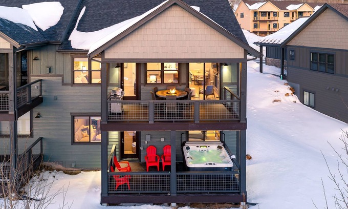 Rendezvous House | Luxury River Run Chalet 69 I Great Views I Private Hot Tub I Arcade I Discounted Attractions