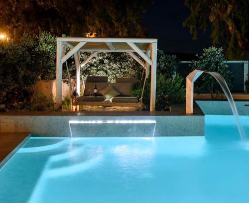 Megalochori Villa | Luxury Santorini Villa 4 Bedroom Villa Secluded Location & Private Pool Megalochori