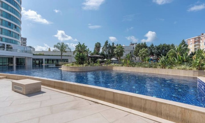 Bouvet Island Apartment | Luxury Stay with Maxi Homes 1Bed: Free Pool, Spa, Fitness & Walk to the Beach!