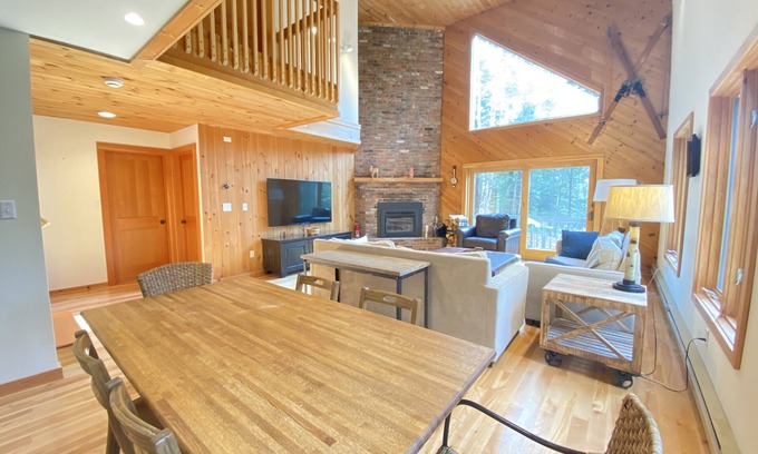 Winhall House | Luxury Stratton-Area Mountain House minutes from the lodge