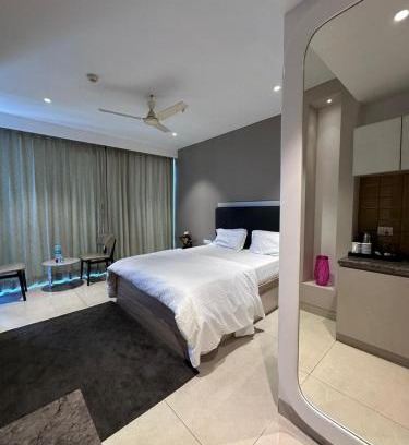 Gurugram Apartment | Luxury Studios Key 6