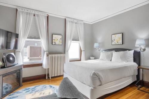Two Harbors Apartment | Luxury Two Harbors Apartment Unit 3