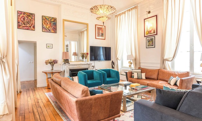Vivienne Apartment | Luxury typical Parisian flat - 6 guests - 5 min from Louvre