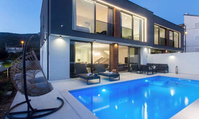 Kastel Gomilica Villa | Luxury Villa,Heated pool, Seaview, 90m to Beach, BBQ