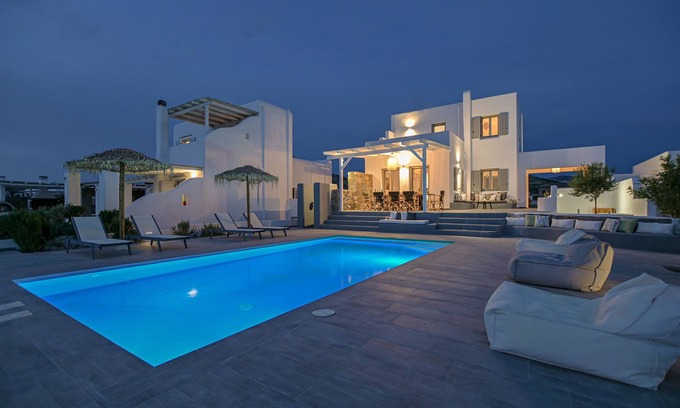 Kastraki Villa | Luxury villa Tranquillity 4 BR/Private pool Near the beach – 3 Min Walk