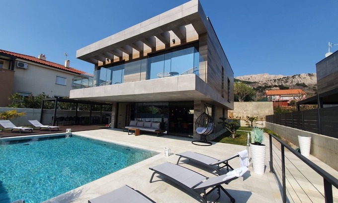 Baska House | Luxury villa with a swimming pool Baška, Krk (K-19534)