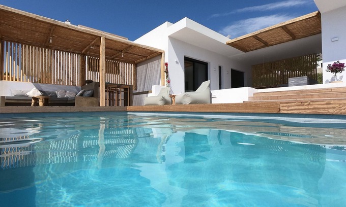 Paleros Villa | Luxury villa with large terrace, lounge area, pool, jacuzzi + magnificent sea view.