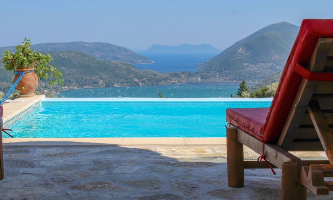 Nidri Villa | Luxury Villa with pool and breathtaking View