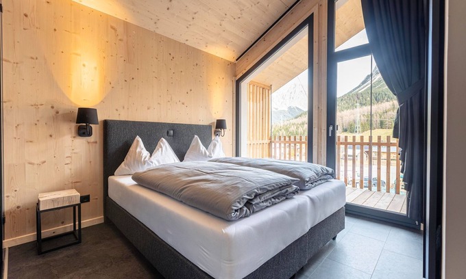 Nassereith Ski Chalet | Luxury villa with sauna, on the piste