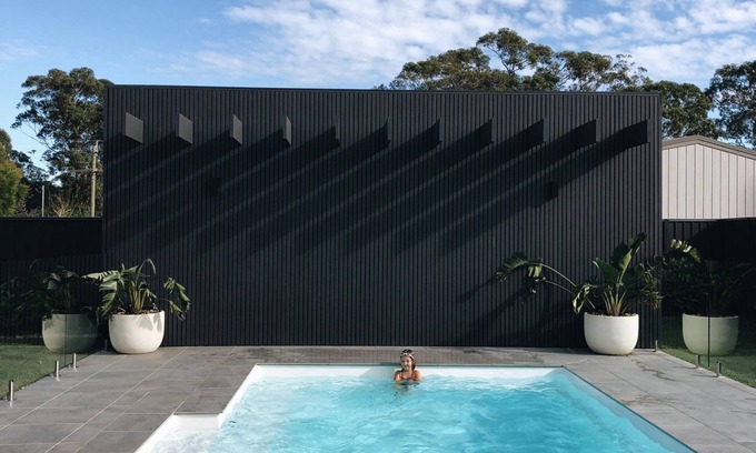 Callala Bay House | Luxury waterfront home, heated pool, aircon and fireplace in Jervis Bay