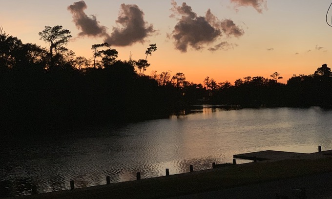Moss Bluff House | Luxury Waterfront Home