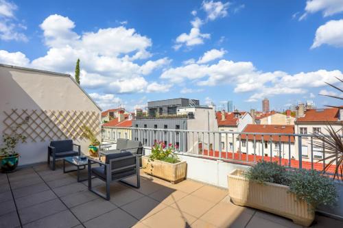 La Guillotiere Apartment | Lyon Premium - 7e Ciel Rooftop Panoramique