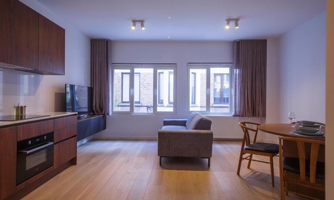 Mechelen Apartment | Märch - Mechelen Goat 14