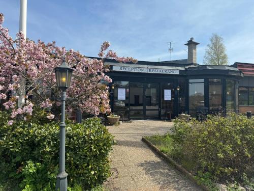 Bruatorp Hotel | Möre Hotell & Konferens