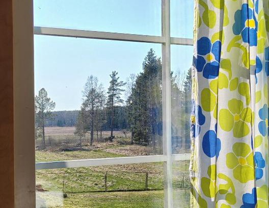 Merikarvia Apartment | Maalaistalon päätyhuoneisto Merikarvialla