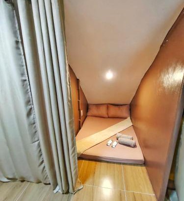 Mactan Export Processing Zone Hotel | Mactan Airport HOSTEL at Aashvi Cozy Cabin