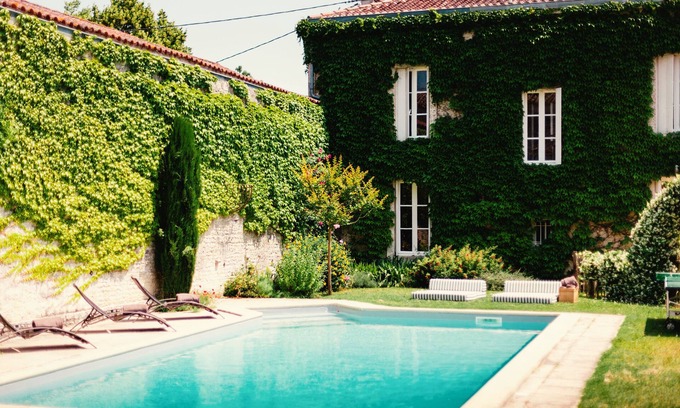 Vouhe Villa | Magnifique Gite en Pleine Nature