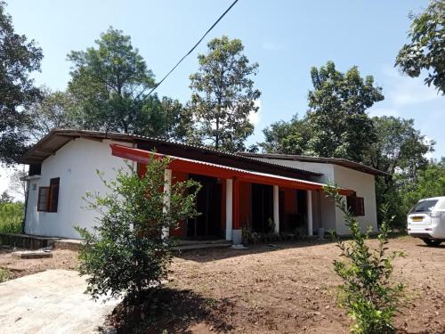 Mahiyanganaya House | Mahiyanganaya Holiday Resort