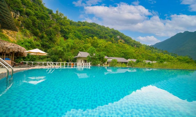 Lac Village Hotel | Mai Chau Mountain View Resort