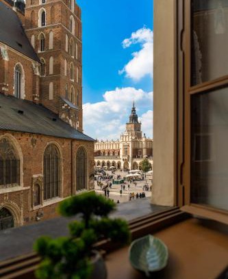 Stare Miasto Apartment | Main Square Prestige Suites by Staymoovers