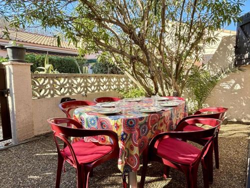 Argeles Plage House | Maison 3 pièces avec mezzanine, 6 couchages, proche plage, parking privé, animaux acceptés - FR-1-225-760