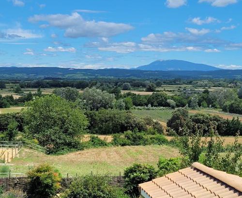 Colonzelle Apartment | Maison avec terrasse proche Grignan