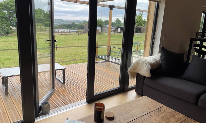 Courtonne-la-Meurdrac House | Maison Bois Lumineuse Avec Belle vue et Grande Terrasse