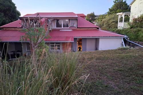Basse-Terre House | Maison créole Marguerite Rose