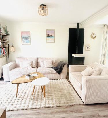 Saint-Jouan-des-Guerets House | Maison de charme avec billard - 5 min de la plage