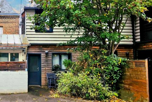 Sainte-Anne - Faubourg Noyon House | Maison Duplex Confort-Coté Cour et Jardins-Centre Gare