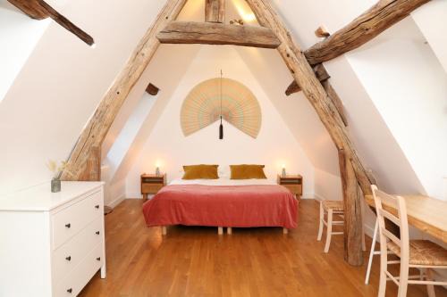 Senlis Apartment | Maison Emily in Senlis by La Boîte En Plus