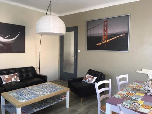 Route d'Arles House | Maison familiale à Nîmes