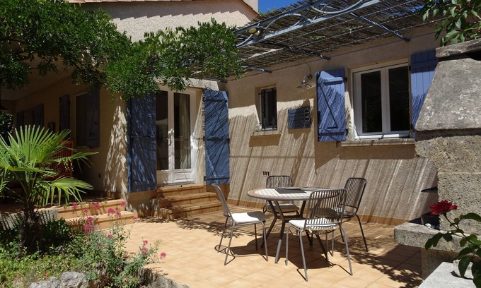 Garrigues-Sainte-Eulalie House | Maison à l'abri du Mistral (4) Mediterranean atmosphere for a relaxing holiday