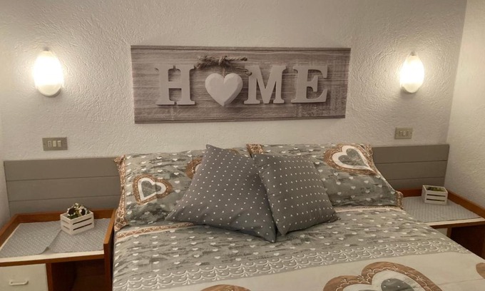 Pre-Saint-Didier Apartment | Maison Francey