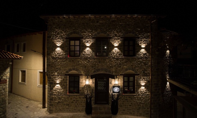 Arachova House | Maison Michelangelo