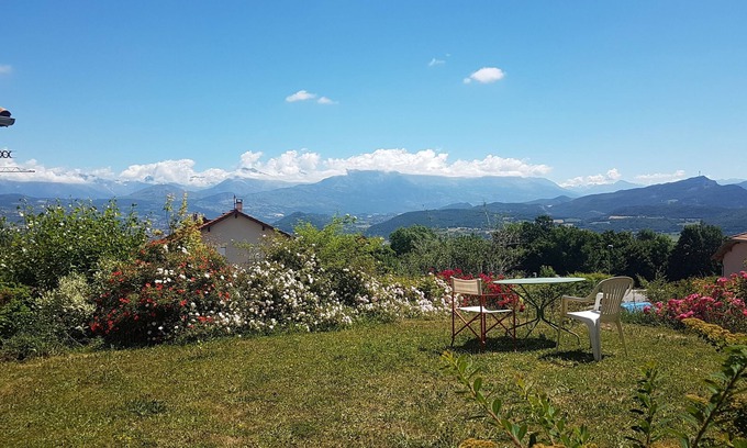 Pelleautier House | Maison Près de Gap, Tallard et Ceüse et du lac de Pelleautier