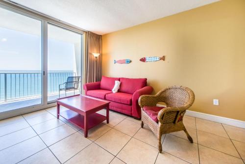 Long Beach House | Majestic Beach Towers 1-1706