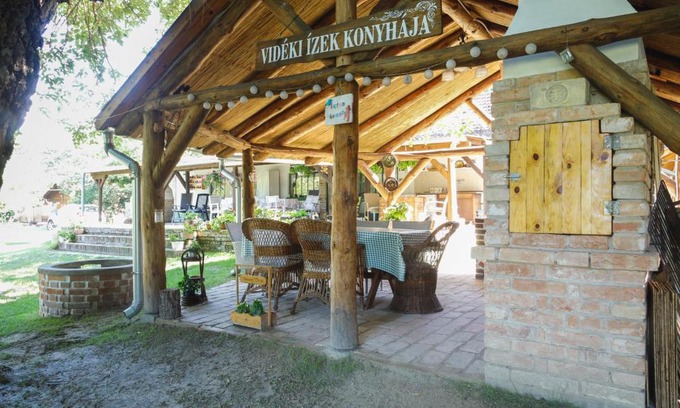 Asotthalom House | Majoros Vendégház