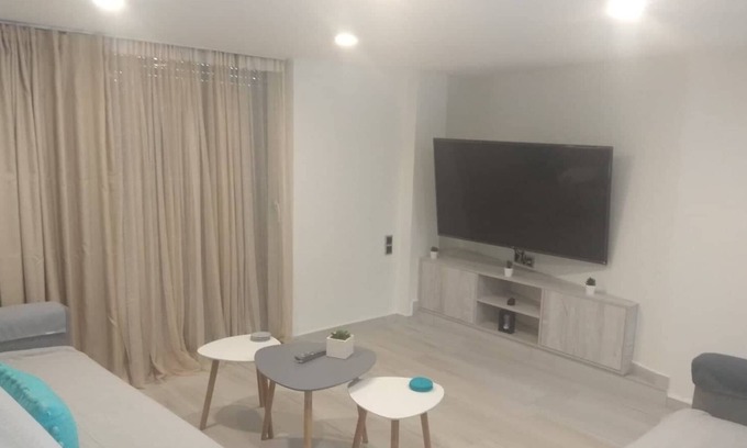 Mochos House | Malamatenia's Maisonette in Mochos