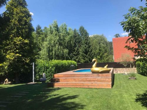 Menges Apartment | Mali Raj