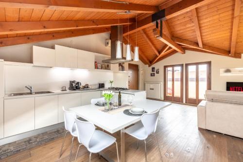 Corbetta Apartment | MALPENSA-RHO FIERA-MILANO Suite elegante