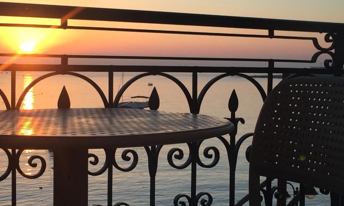 Il-Balluta Apartment | Maltese Balcony