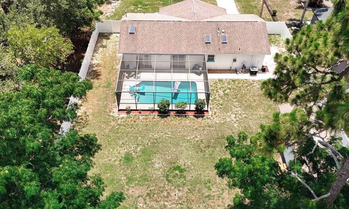 Spring Hill House | Manatee pool home