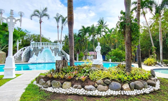 Tanay Resort | Mancion Bakasyunan Resort San Pablo