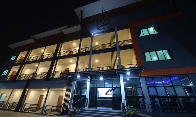 Chiang Rai Hotel | Maneetham Residence