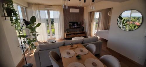 Zator Apartment | MAnGo68