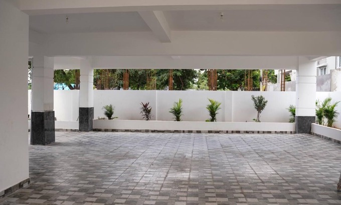 Gachibowli Apartment | Manish Suites & Service Apartments