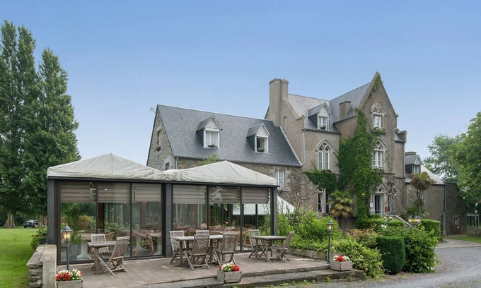 Courtils Hotel | Manoir de la Roche Torin, The Originals Relais