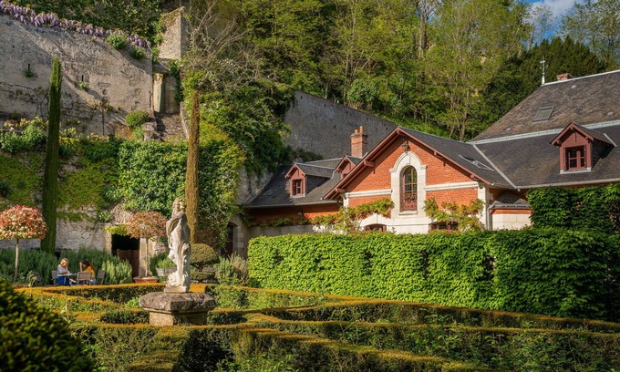 Rochecorbon Bed & Breakfast | MANOIR DES BASSES RIVIERES